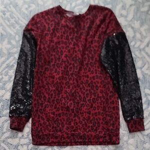 Stylish Red Leopard Print Sweatshirt with Black Sequin Sleeves